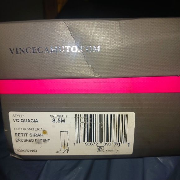 Vince Camuto Quacia Boot - Picture 11 of 11